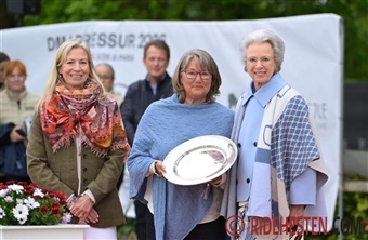 Kimi Nielsen modtager Lis Hartels Mindepris