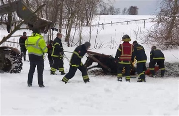 Endnu en hest faldt igennem isen (video)