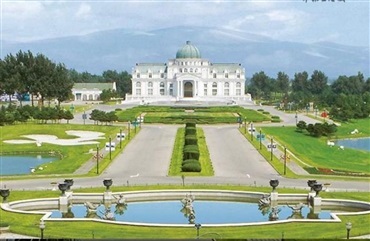 Helgstrand Dressage etablerer sig i Kina