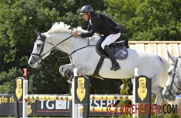 De f&oslash;rste vindere ved B&aelig;kgaarden Horse Festival