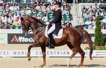 Hans Peter til Olympia uden Nadine