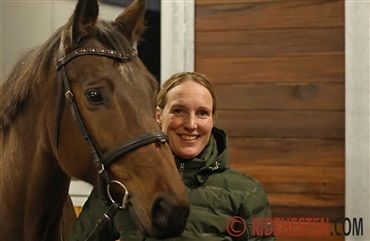 25-&aring;rs jubil&aelig;um som hestetandplejer