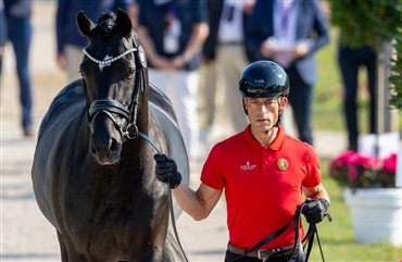 Verboomen forbliver p&aring; tronen