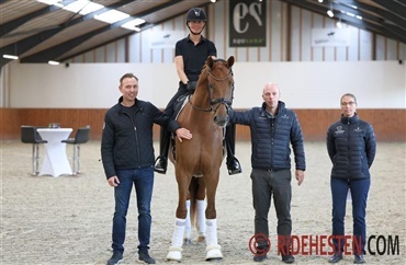 Fokus p&aring; hygge og faglighed hos Bakken Dressage