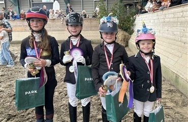 En dag fyldt med smil og st&aelig;vnegl&aelig;de