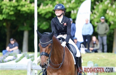 Sophia Obel red side om side med Fry: – Det er l&aelig;rerigt