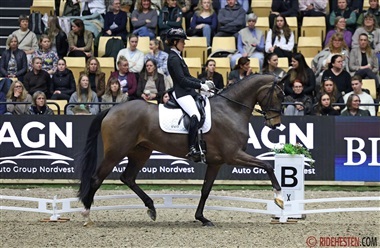 Det f&oslash;rste 10-tal er uddelt i UCH