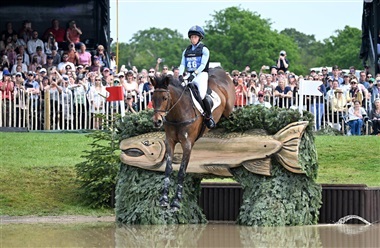Canter skriver Badminton-historie