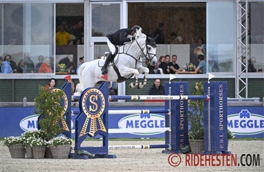 S&oslash;ren Pedersen 3'er i 155 cm Grand Prix