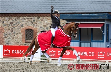 Jeanett og Annesofie sejrede i Amateur Cup