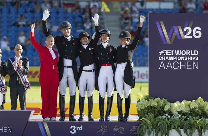 Dressurens medaljetagere fejres p&aring; Vilhelmsborg
