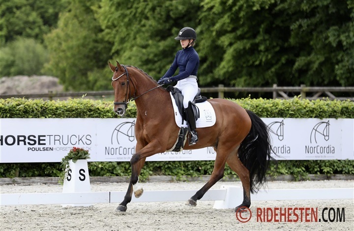 God start p&aring; landsst&aelig;vnet i Randb&oslash;l