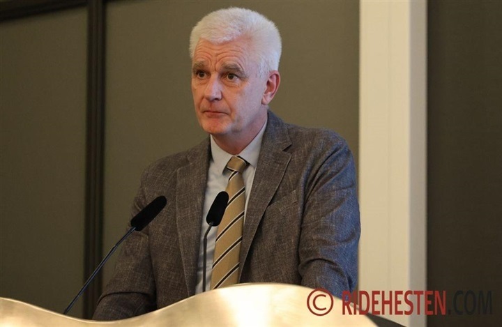 Mogens Pedersen ny formand i DV