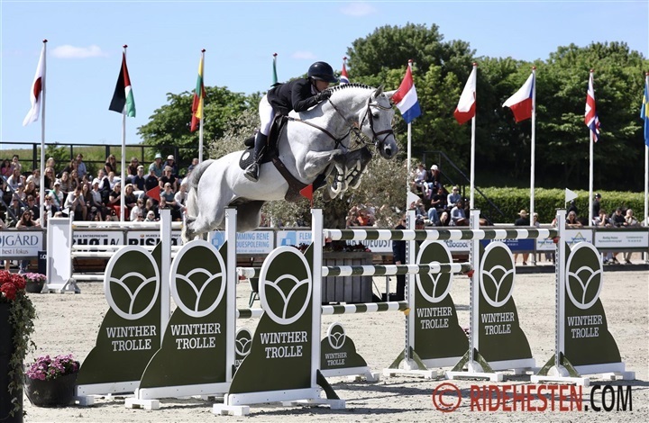 Zascha afslutter dr&oslash;mmeweekend med Grand Prix-sejr (video)