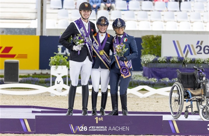 Tobias sikrer endnu en suver&aelig;n s&oslash;lvmedalje