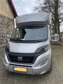 Årg 2022 - Hestetransporter. - Automatgear, 2 heste, boksindretning