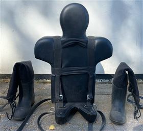 First rider dukke udlejes