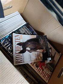 Mange års RIDEHESTEN magasiner!