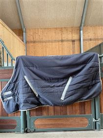 Horseware stalddækken med bomulds inderfor