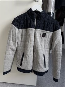 Cavalleria Toscana uldjakke sælges