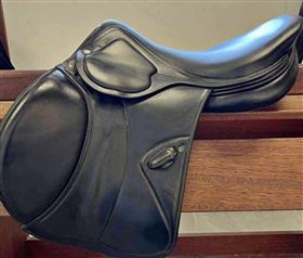 Amerigo DJ Pinerolo springsadel