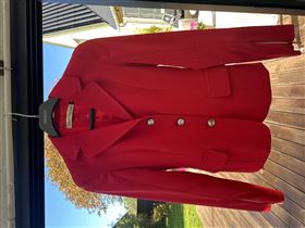 Smuk rød stævnejakke