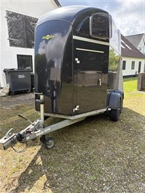 Humbaur Zephir Aero hestetrailer