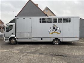 DAF LF55 220 HK Hippo lastbil til 5 heste + sadelrum