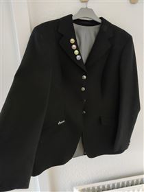 Fine sorte stævnejakker 