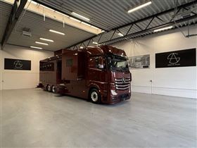 Mercedes-Benz ACTROS INTERHORSE 5 HORSES DOUBLE POP-OUT / UP