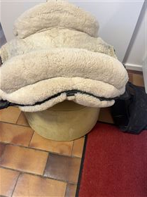 Christ Iberica Plus lammeskindsadel str full