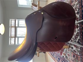 Prestige spring Sadle