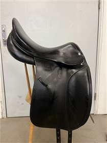 Röösli dressursadel 