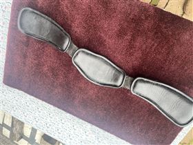 Passier anatomisk dressurgjord sparsomt brugt