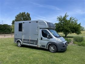 2 hestes bil fra 2014, motor kun kørt 18.000 km, MOMS FRI, under 600cm