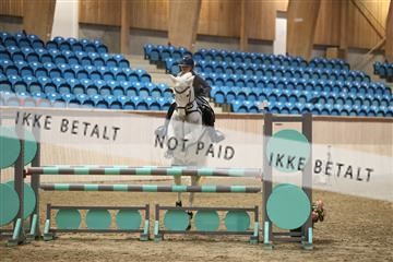 174047_kbb_02_R6II7053.JPG