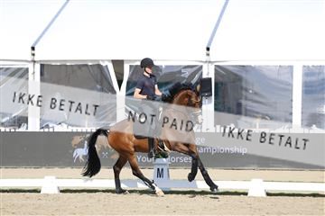 179800_BC_01_00239.JPG