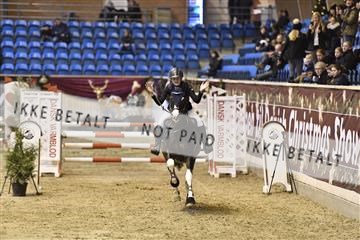 161006_abo_01__D051867.JPG