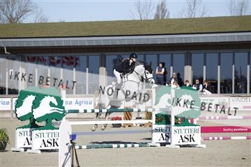 181332_kbb_01_6II3413.JPG