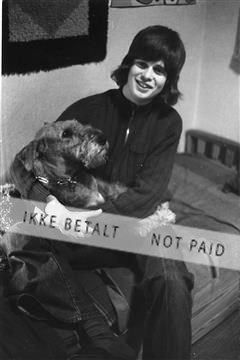 JBR ung med hund værelse.jpg