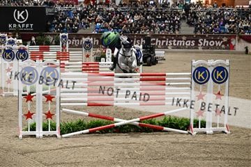 173381_jbr_02_N09_3439.JPG