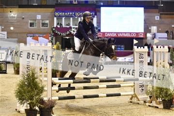 161006_abo_01__D052226.JPG