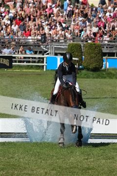 130444_bc_07_IMG_1828.JPG