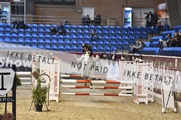 161006_abo_01__D051766.JPG