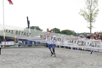 181436_kbb_01_6II8422.JPG