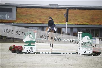 181922_jss_01__6II1133.JPG