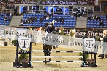 161006_abo_01__D051975.JPG