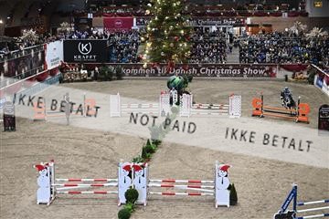 173381_jbr_01_N09_2891.JPG