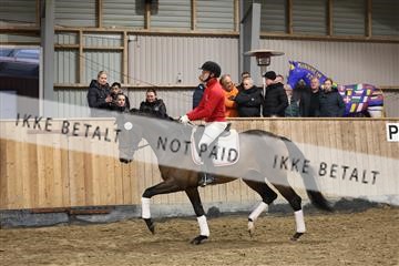 178265_bc_01_R62_0121.JPG