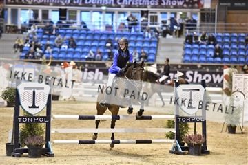 161006_abo_01__D051875.JPG
